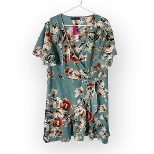 Bloom Chic Faux Wrap Dress Women's 1X Mini Floral Spring Fling Resort Wear
